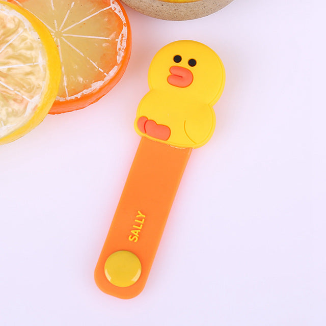 Cartoon Brown Bear Silica Gel Cable Winder Earphone Protector USB Unisex Phone Holder Accessory Organizers Travel Accessories